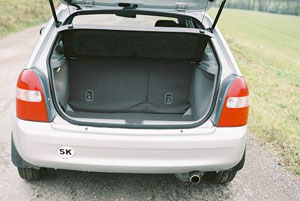 Mazda 323F 2.0 i 16V Sport Hatchback